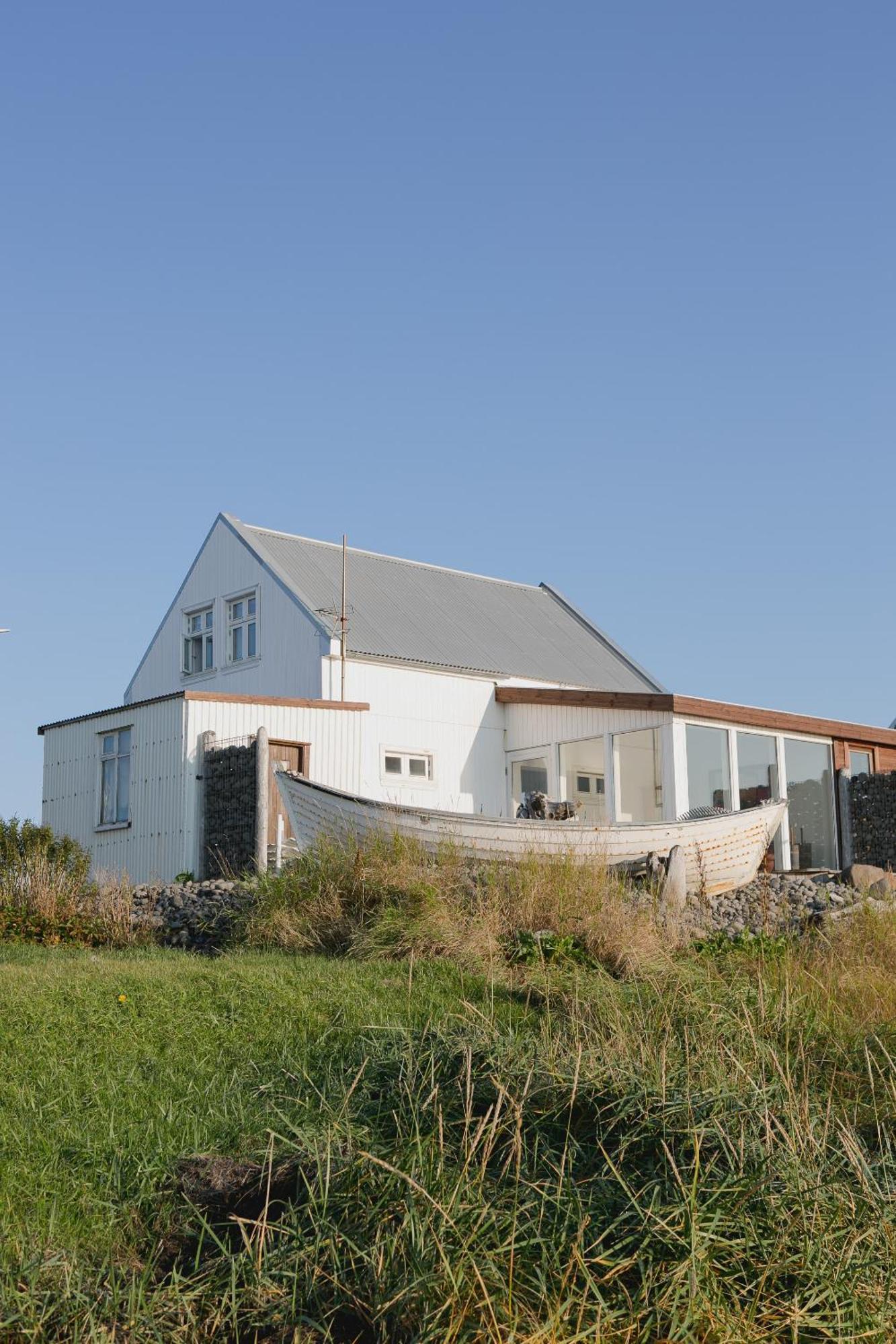 Guesthouse Lyngholt Þórshöfn Екстериор снимка