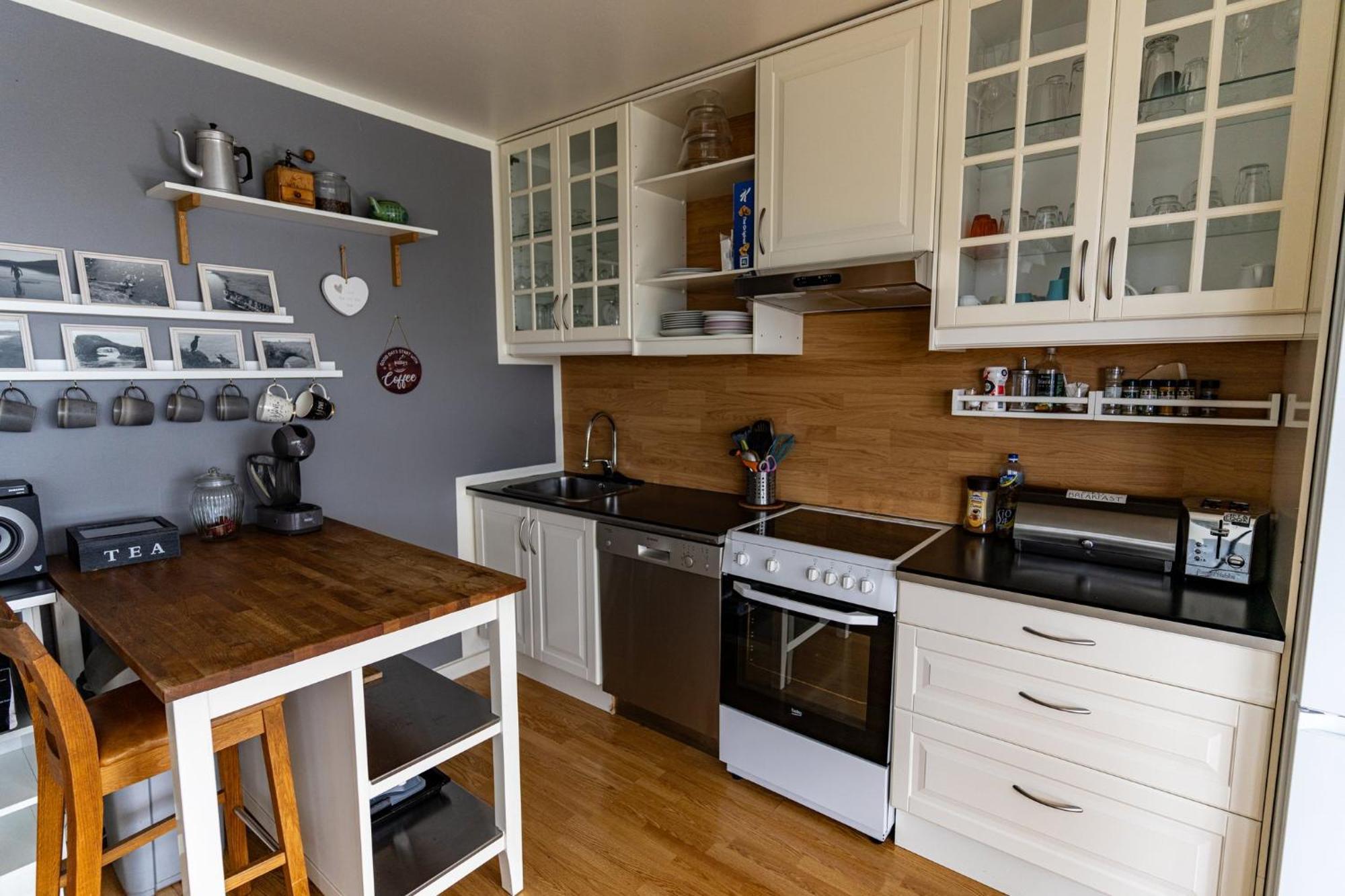 Guesthouse Lyngholt Þórshöfn Екстериор снимка