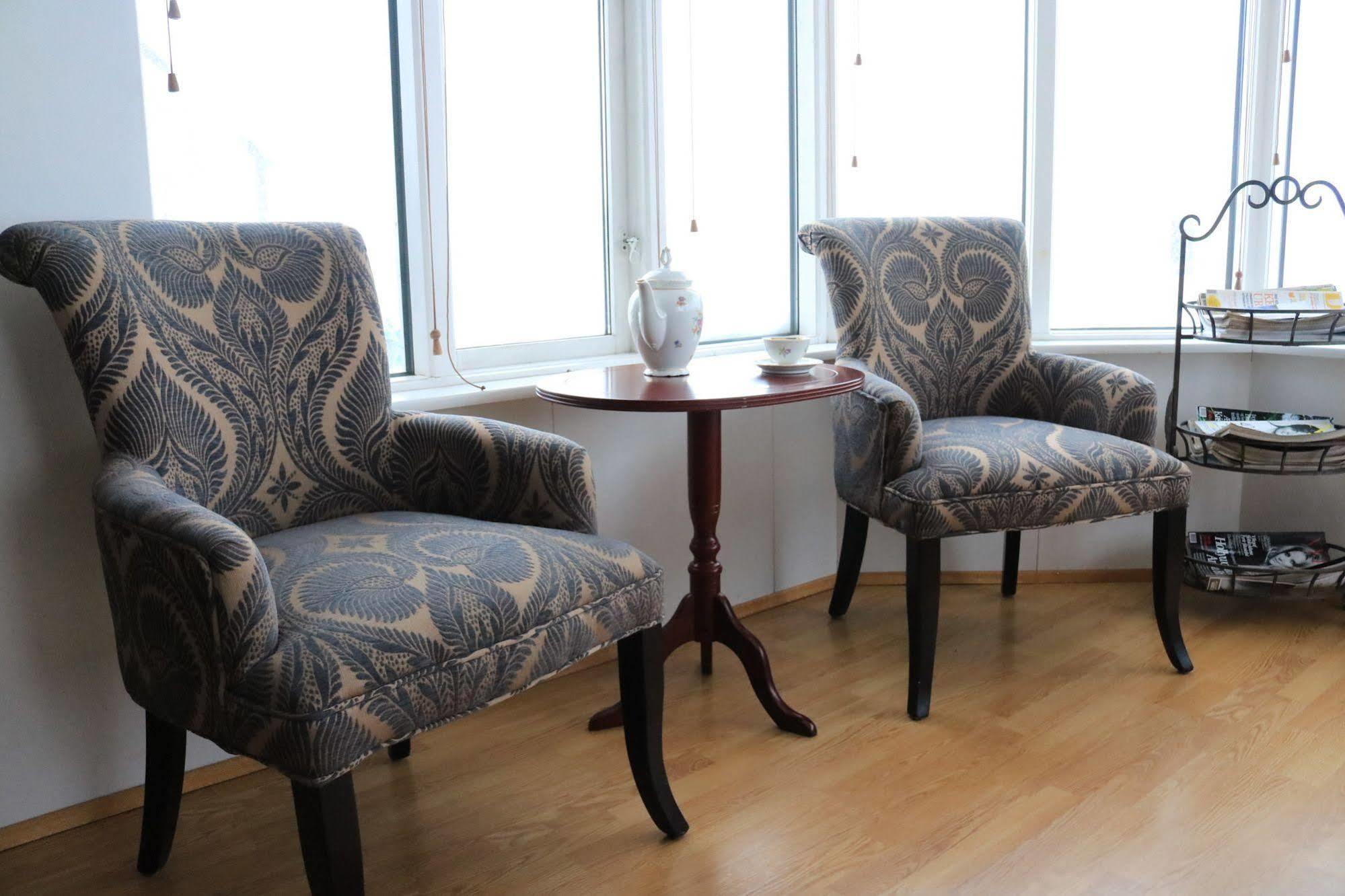 Guesthouse Lyngholt Þórshöfn Екстериор снимка